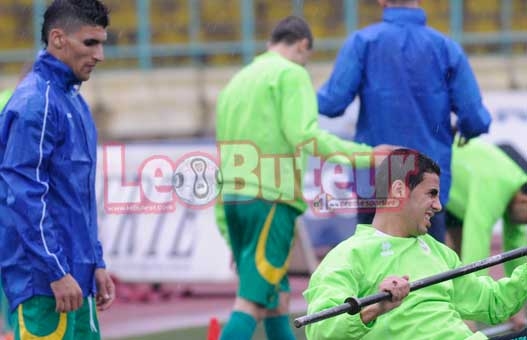 JSK-CAB : Hezil souffre d'une élongation'