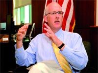 Contribution de l'Ambassadeur des Etats-Unis d'Amérique à Alger                                    Halte à la violence basée sur le genre