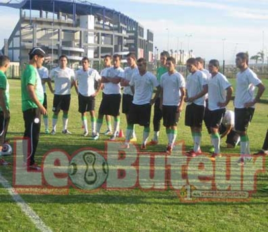 Algérie-Sénégal J-2 : Bitam sur le flanc gauche de la défense