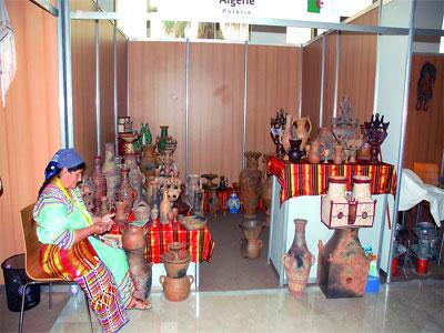 Le marché de l'artisanat n'est pas organisé                                    Les mesures d'aide restent inopérantes