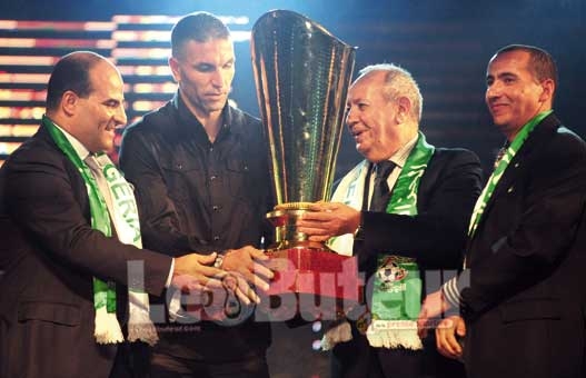 Zaoui «En Algérie, les joueurs subissent plus de pression que les politiciens»