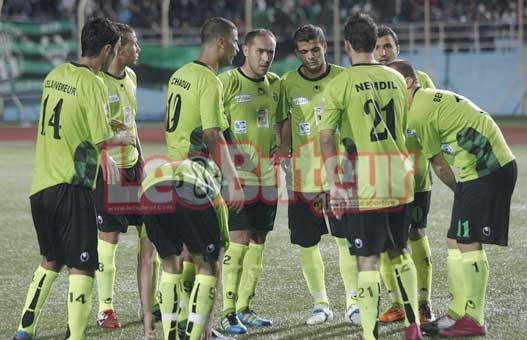 mob-usman : Les Béjaouis pour la confirmation