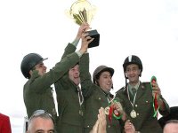 Saut d'obstacles : Le cavalier Boughrab (Soumâa) et la Garde républicaine vainqueurs
