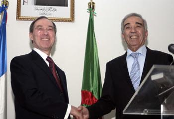 Les réformes en Algérie impressionnent la France                                    CLAUDE GUEANT L'A AFFIRME LORS D'UN POINT DE PRESSE