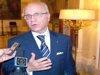 Mutations sur les scènes arabe et régionale : 