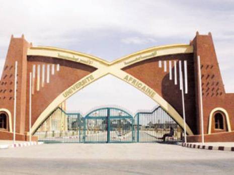 Les enjeux débattus à Ouargla                                    Université et emploi