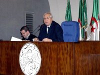 Le parti du FLN est en droit d'être présent sur la scène politique comme tout autre parti (Ziari)