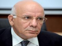 Dr Rachid BENAISSA, Ministre de l'Agriculture et du Développement Rural, à Liberté                                    'L'importation ne doit pas mettre en danger la production'