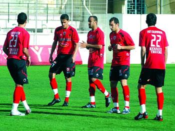 Une attaque à la peine                                    USM ALGER