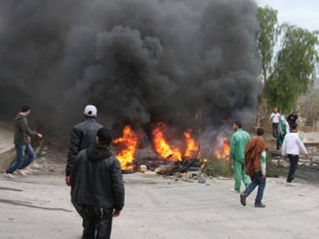 Les habitants demandent le départ du P/APC et du chef de daïra                                    Emeutes à Ziama Mansouriah (Jijel)