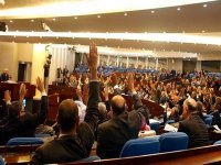 Vers une réorganisation de la relation Administration/Partis