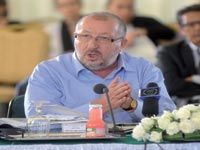 Il a saisi Louh et Benmeradi pour mettre fin aux dépassements                                    Quand Sidi-Saïd crie au scandale