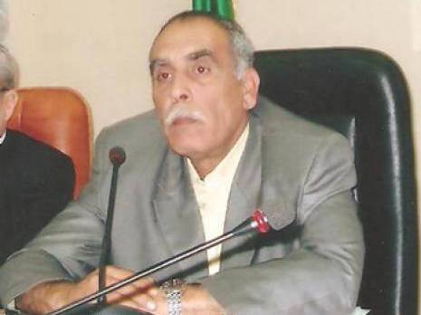 Pourquoi l'UNPEF ne parle-t-elle pas des affaires qu'elle a en justice '                                    Laïd Boudaha. Secrétaire général de la Fédération nationale des travailleurs de l'Education (FNTE)