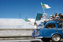 51 ans après, le peuple algérien se souvient                                    Commemoration des manifestations du 11 decembre 1960
