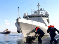Escale informelle du patrouilleur espagnol Metro P41 au port d'Alger