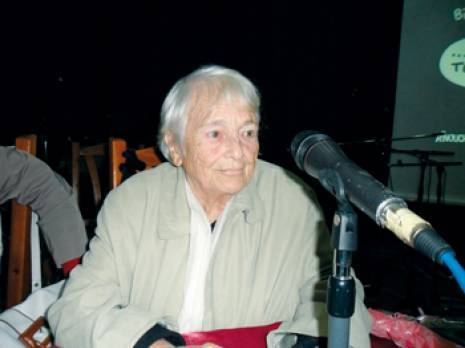 Battante et combattante                                    Béjaïa. Annie Fiorio-Steiner invitée du café littéraire