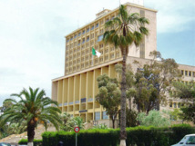 ILS ONT TEN U UN SIT-IN DEVANT LA WILAYA : Les contractuels de l'APC d'Oran montent au créneau