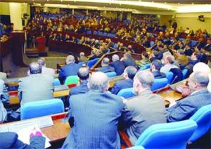 Cinq partis ont voté contre