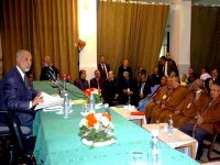 Belkhadem présente la vision du parti FLN sur l'amendement de la constitution