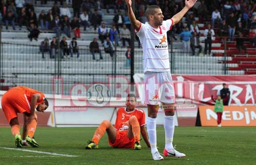CRB 5 ' MC Debdaba 0 : Le Chabab sans forcer