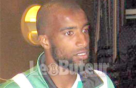 Bouguèche prend le meilleur sur Yahia