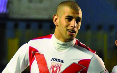 Islam Slimani de retour sur les terrains après 55 jours d'absence                                    Football, Coupe d'Algérie, CR Belouizdad