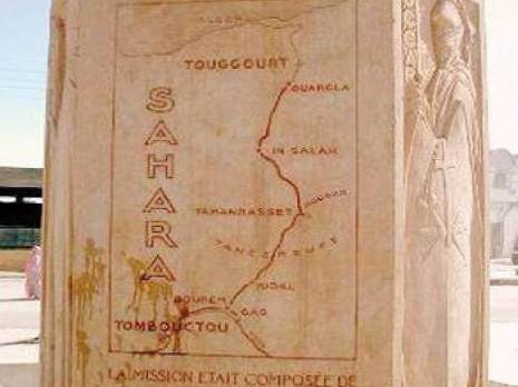 Touggourt. La stèle Citroën en désuétude                                    Actu Régions : les autres articles