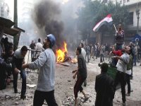 Place Tahrir : nouveaux heurts entre forces de l'ordre et manifestants