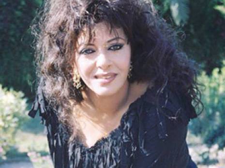 «Je ne veux pas que l'Egypte devienne l'Iran»                                    Hala Sedki. Comédienne égyptienne, membre du jury du Festival d'Oran du film arabe