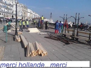 Visite de François Hollande : « on donne un coup de pinceau pour les beaux yeux de leurs parrains ».