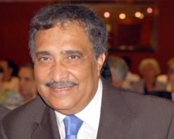 رحماني يشدد على ضرورة الربط بين التكوين، الجامعة والمؤسسات الإنتاجية                                    الشراكة الجزائرية الأمريكية تتوج بصناعة أول جرار فيرغسون بقسنطينة