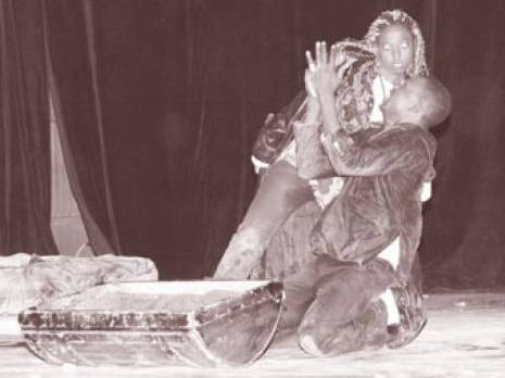 Ized 1er prix                                    Batna. Clôture du 3e Festival du théâtre amazigh