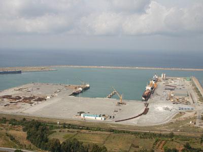 Le port de Djendjen, futur «géant» au Maghreb et en Méditerranée                                    Avec un traitement de 3,8 millions de tonnes de marchandise