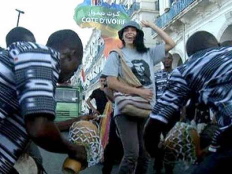 L'art de se moquer du cinéma et de haïr l'autre                                    Normal projeté au festival d'Oran du film arabe