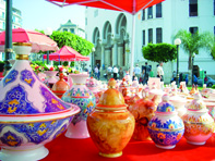 Exposition et promotion du savoir-faire                                    MEDEA, Premier salon national de la poterie et de la céramique d'art