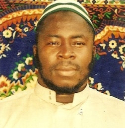 « Les attentats de dimanche dernier sont en guise de représailles de ceux perpétrés contre les musulmans »                                    M. Daoud Amrane Malassa, président d'une association caritative d'obédience islamiste modérée