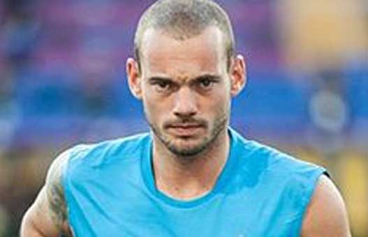 Inter de Milan : La femme de Sneijder parle d'un départ