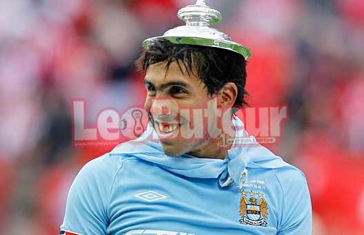 Man City : Milan attend toujours Tevez