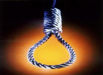 محاولة انتحار عائلة نفذ ضدهم حكم قضائي بقسنطينة                                    أخرِجوا من المسكن الذي كانوا يقطنون به لربع قرن