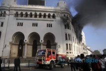 INCENDIE DE LA GRANDE POSTE D'ALGER : Les conclusions de l'enquête toujours en attente