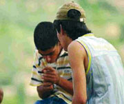 Toxicomanie et violence en milieu juvénile                                    A quand une politique nationale de prévention '