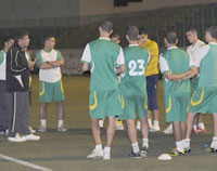 Vie des clubs JSK / Les Canaris aujourd'hui à Barcelone                                    Ighil mise beaucoup sur ce stage