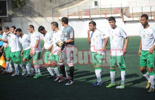 MOB : Les Mobistes à pied d''uvre à Alger