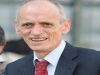 Kerbadj persiste et signe                                    'Aucun club ne pourra recruter s'il ne règle pas les contentieux'