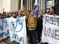 Les syndicalistes de Rouiba répondent à Ouyahia                                    'Nous ne sommes manipulés par personne'