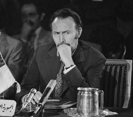 هل‮ ‬مات‮ ‬هواري‮ ‬بومدين‮ ‬مسموما‮.. ‬؟