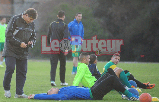 JSK : Ighil et Karouf fixent les 5 objectifs du stage à Barcelone