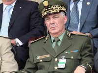 « Pour une nouvelle vision de la formation »                                    Le commandant de la gendarmerie à Sétif