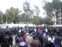 Laghouat renoue avec la protesta après la prière du vendredi                                    Les manifestants réoccupent la place El-Moukawama