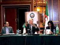 Médicaments : plus de 380 millions de dollars d'investissements arabes en 2011 en Algérie (Ould Abbès)